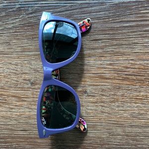 Ray Ban Wayfarer Limited Edition Purple Sunglasses